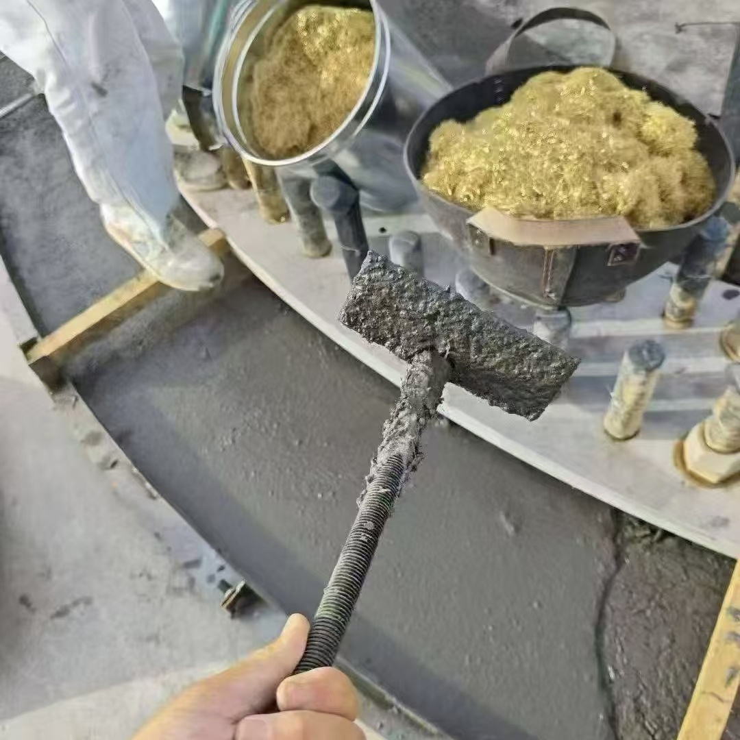 临泉C120钢纤维高强无收灌浆料 轧机压缩机汽轮机发电机锻压设备底座灌浆材料