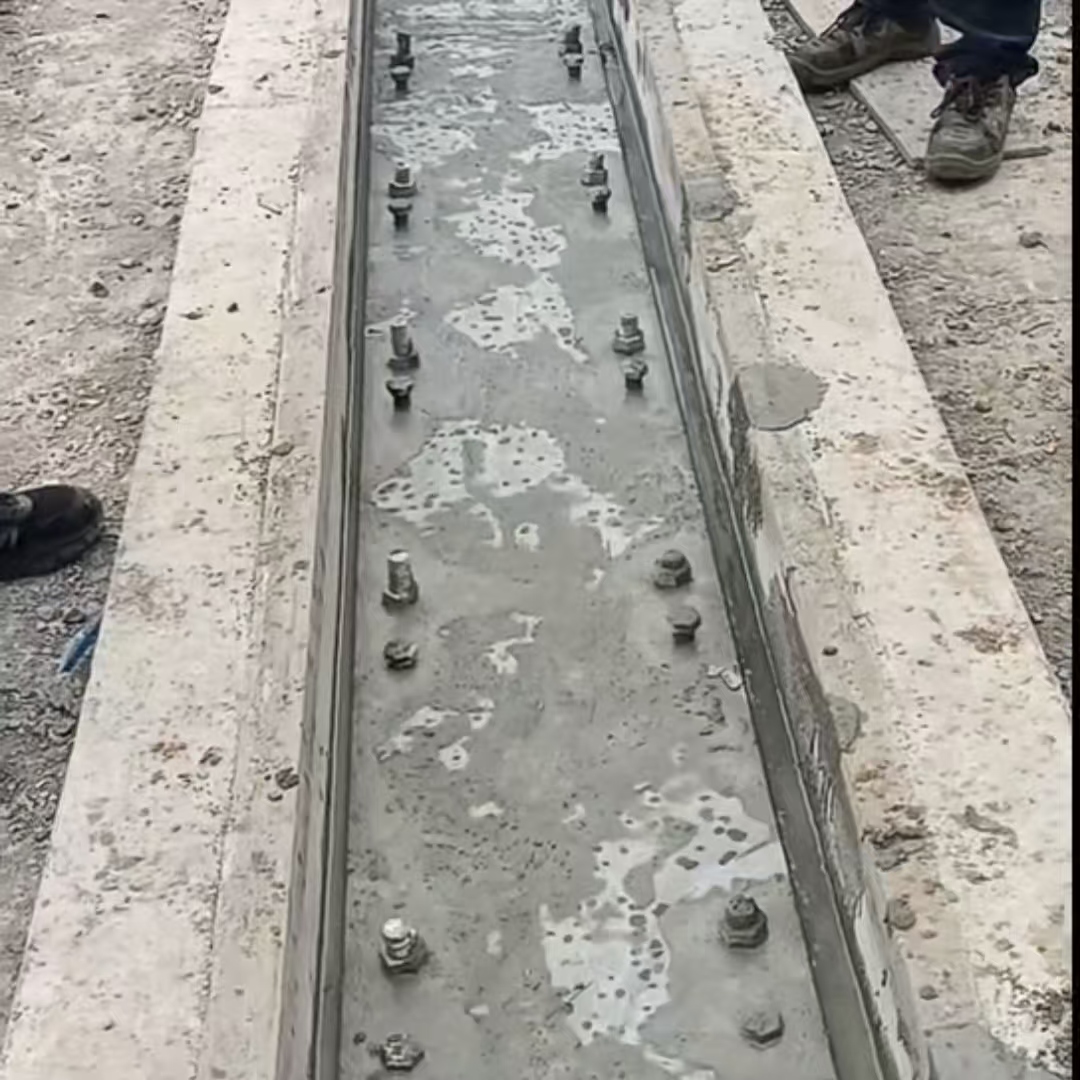 临泉环氧树脂轨道胶泥是什么？用在哪里？